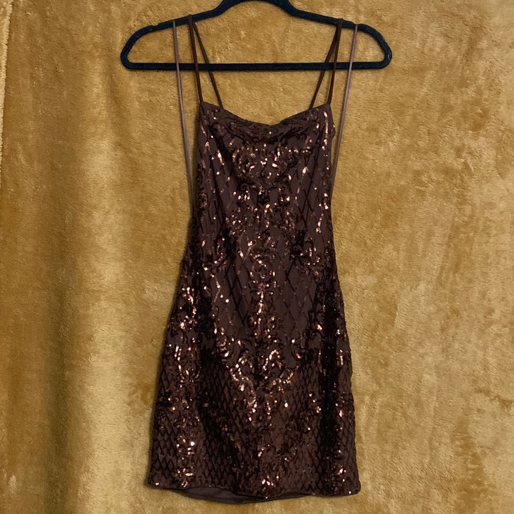 Windsor Open-back semi formal dress